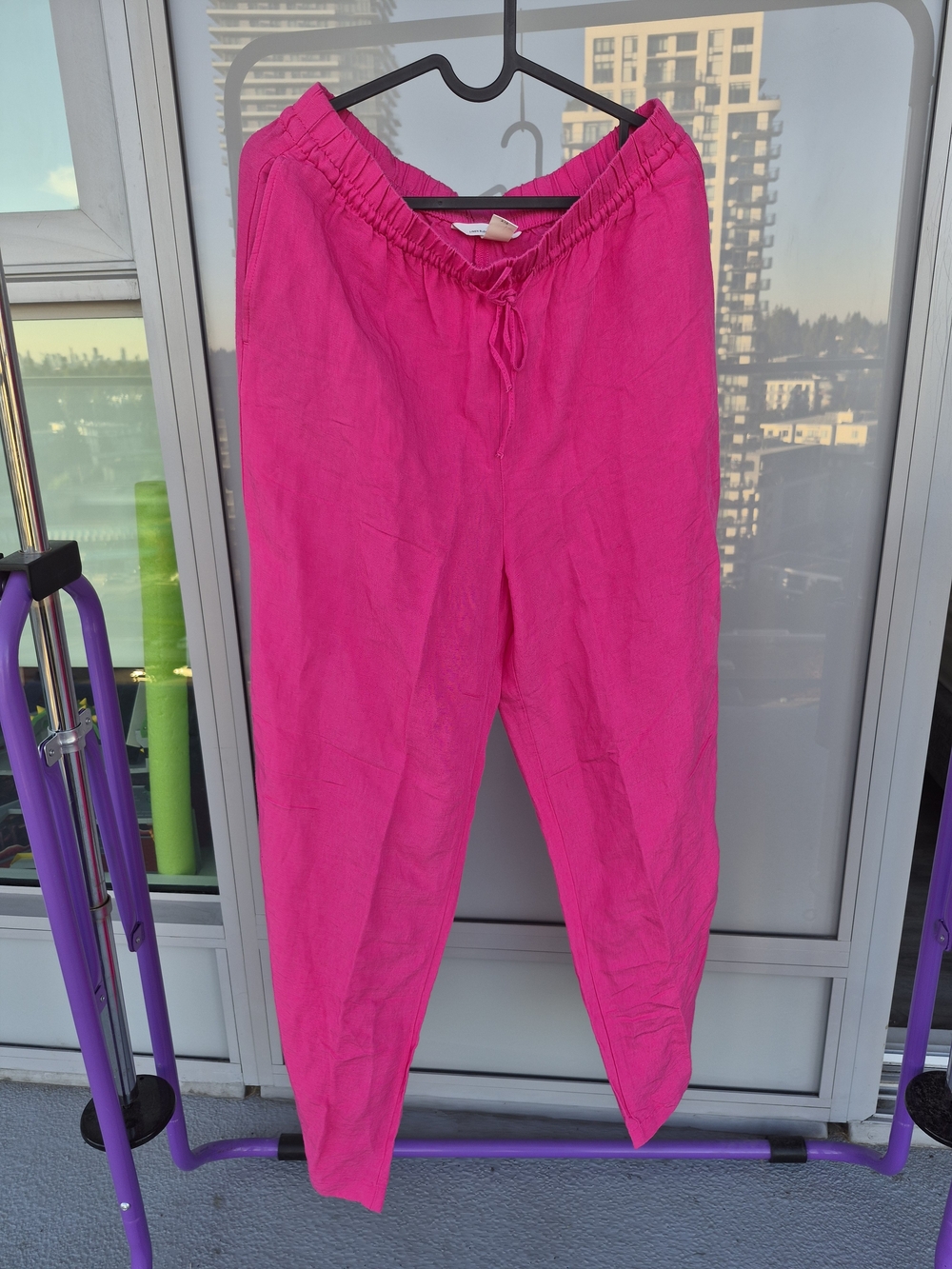 H&M LBright Pink Women's Elastic-Waist Casual Pants. Line